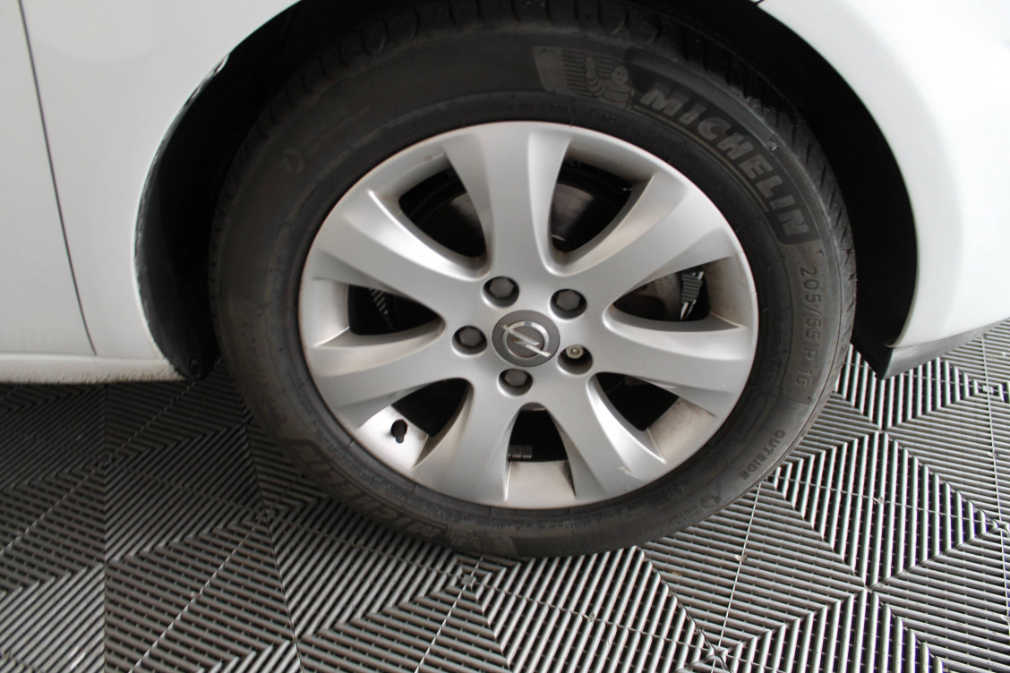 Acheter Opel Meriva Meriva 1.4 - 120 Twinport Connect Pack 5p occasion dans les concessions du Groupe Faurie