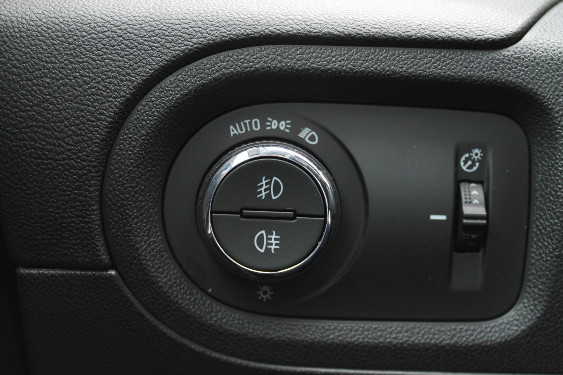 Acheter Opel Grandland X Grandland X Hybrid 225 ch BVA8 Ultimate 5p occasion dans les concessions du Groupe Faurie