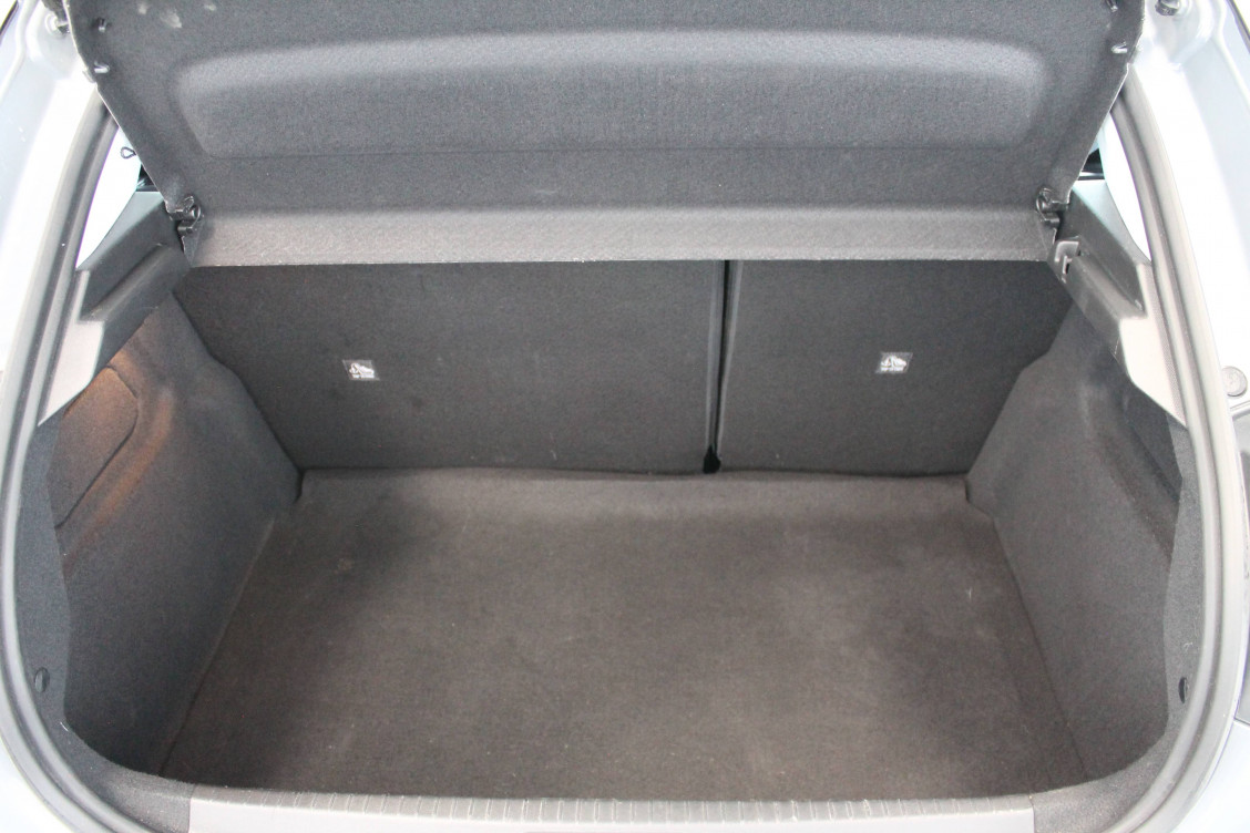 Acheter Opel Corsa Corsa 1.2 75 ch BVM5  5p occasion dans les concessions du Groupe Faurie