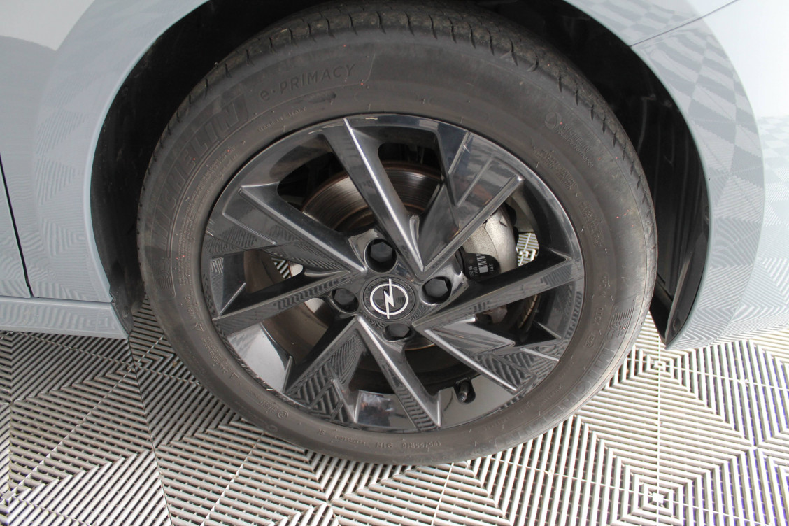 Acheter Opel Corsa Corsa 1.2 75 ch BVM5  5p occasion dans les concessions du Groupe Faurie
