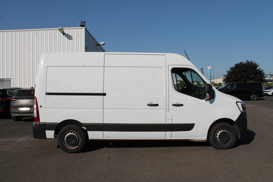 Acheter Renault Master 3 MASTER FGN TRAC F3500 L2H2 BLUE DCI 135 CONFORT 4p occasion dans les concessions du Groupe Faurie