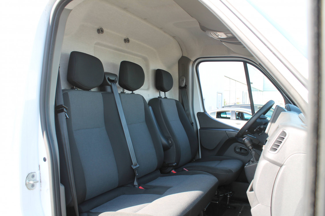 Acheter Renault Master 3 MASTER FGN TRAC F3500 L2H2 BLUE DCI 135 CONFORT 4p occasion dans les concessions du Groupe Faurie