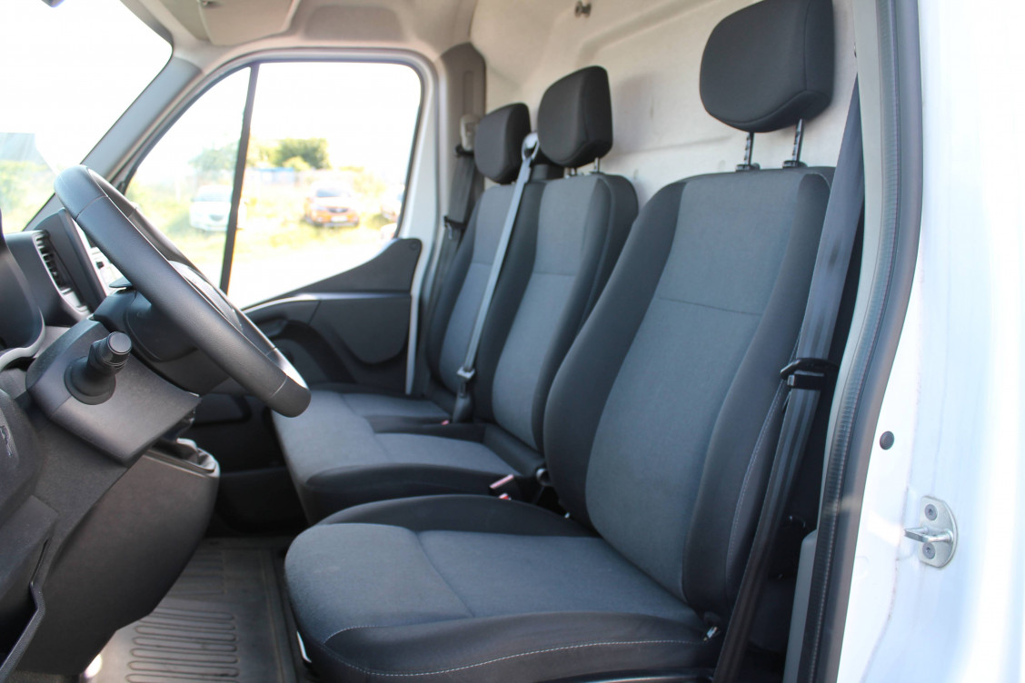 Acheter Renault Master 3 MASTER FGN TRAC F3500 L2H2 BLUE DCI 135 CONFORT 4p occasion dans les concessions du Groupe Faurie