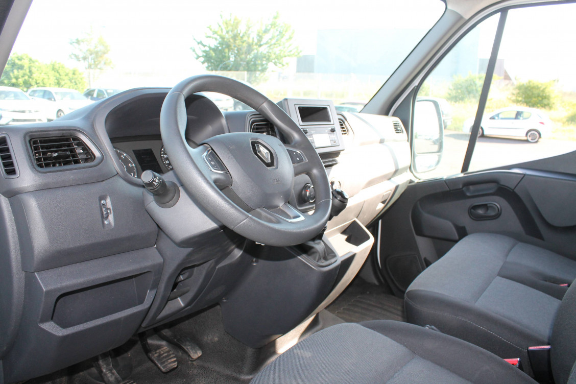 Acheter Renault Master 3 MASTER FGN TRAC F3500 L2H2 BLUE DCI 135 CONFORT 4p occasion dans les concessions du Groupe Faurie