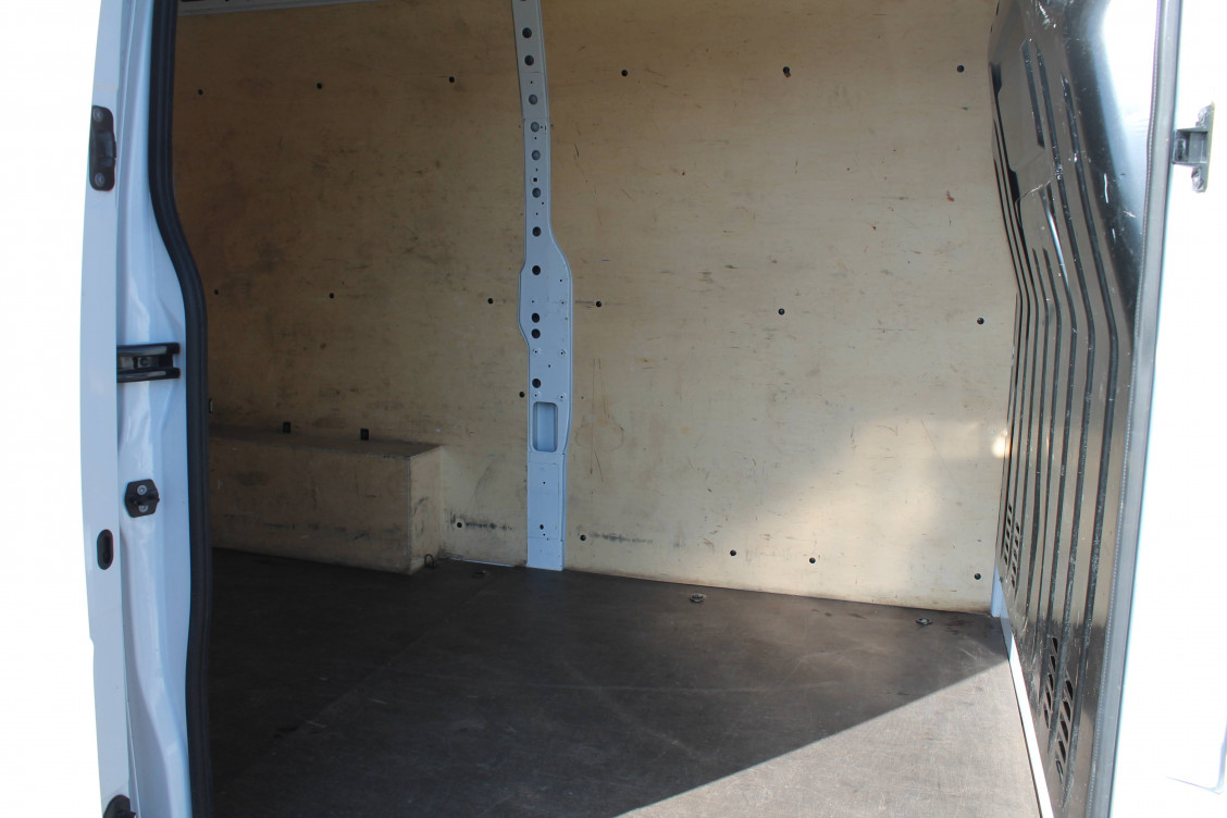 Acheter Renault Master 3 MASTER FGN TRAC F3500 L2H2 BLUE DCI 135 CONFORT 4p occasion dans les concessions du Groupe Faurie