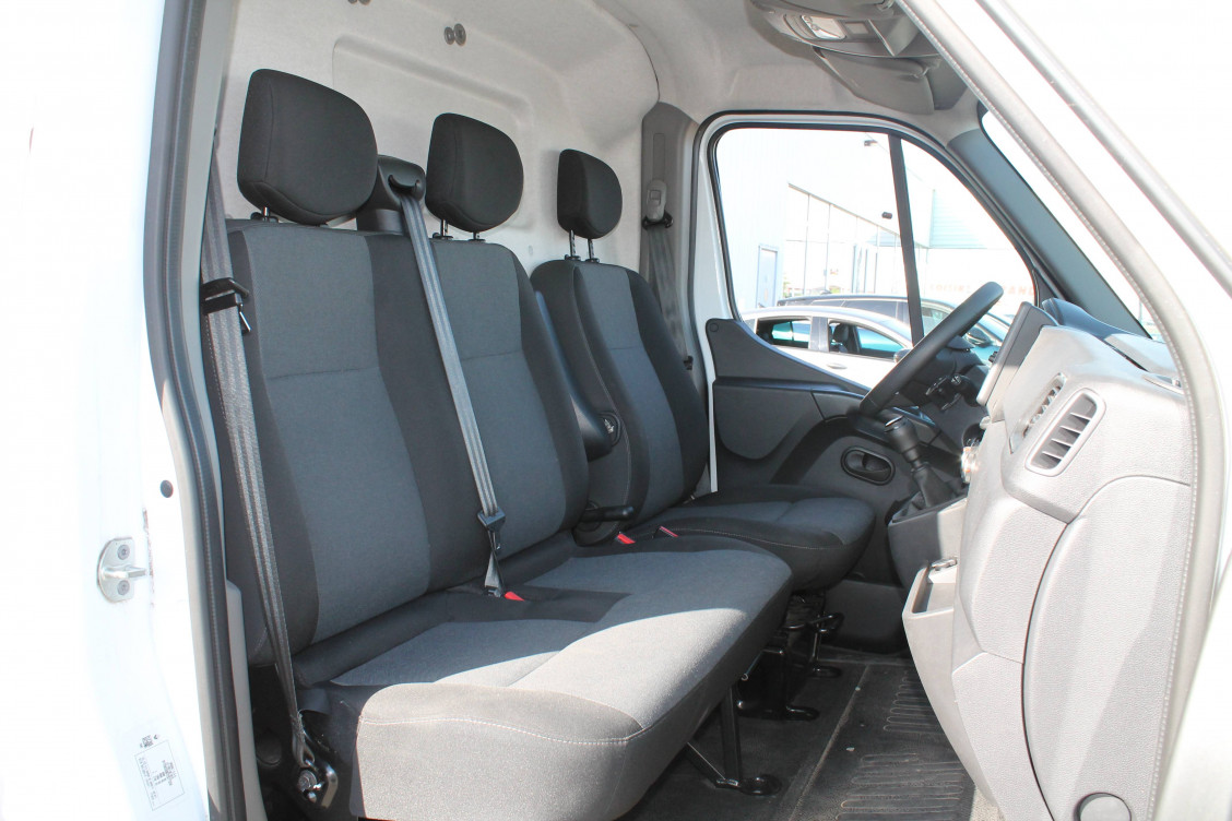 Acheter Renault Master 3 MASTER FGN TRAC F3500 L2H2 BLUE DCI 135 CONFORT 4p occasion dans les concessions du Groupe Faurie