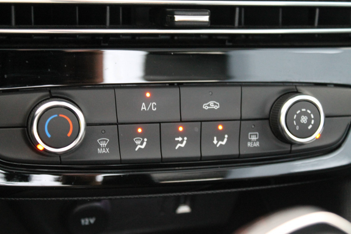 Acheter Opel Mokka Mokka 1.2 Turbo 100 ch BVM6  5p occasion dans les concessions du Groupe Faurie