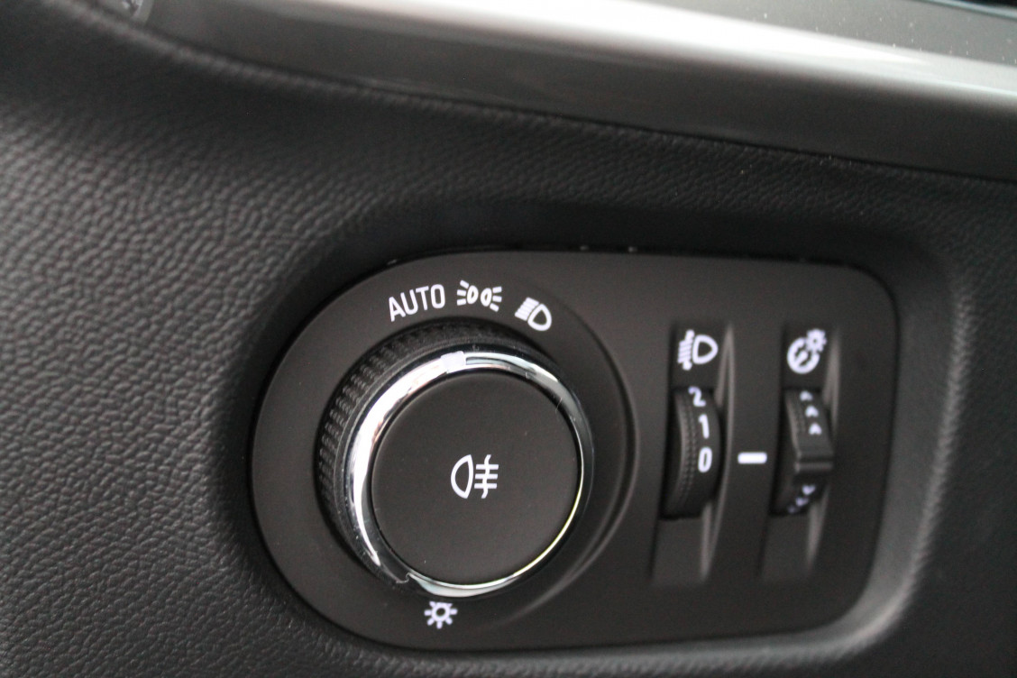 Acheter Opel Mokka Mokka 1.2 Turbo 100 ch BVM6  5p occasion dans les concessions du Groupe Faurie