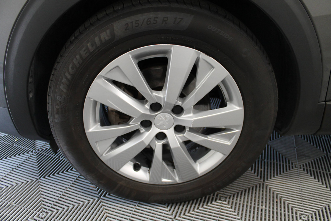 Acheter Peugeot 5008 5008 PureTech 130ch S&S EAT8 Active Business 5p occasion dans les concessions du Groupe Faurie