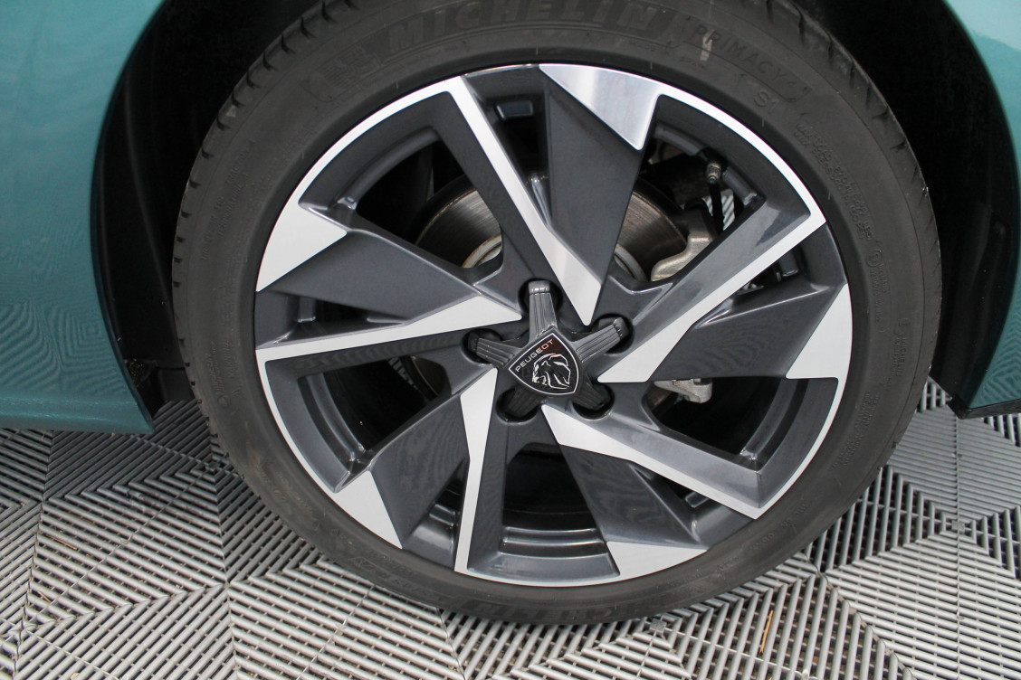 Acheter Peugeot 308 308 SW Hybrid 136 e-DCS6 GT 5p occasion dans les concessions du Groupe Faurie