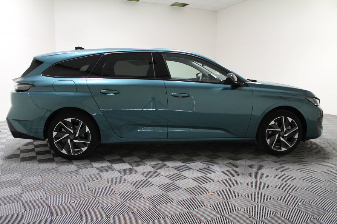 Acheter Peugeot 308 308 SW Hybrid 136 e-DCS6 GT 5p occasion dans les concessions du Groupe Faurie