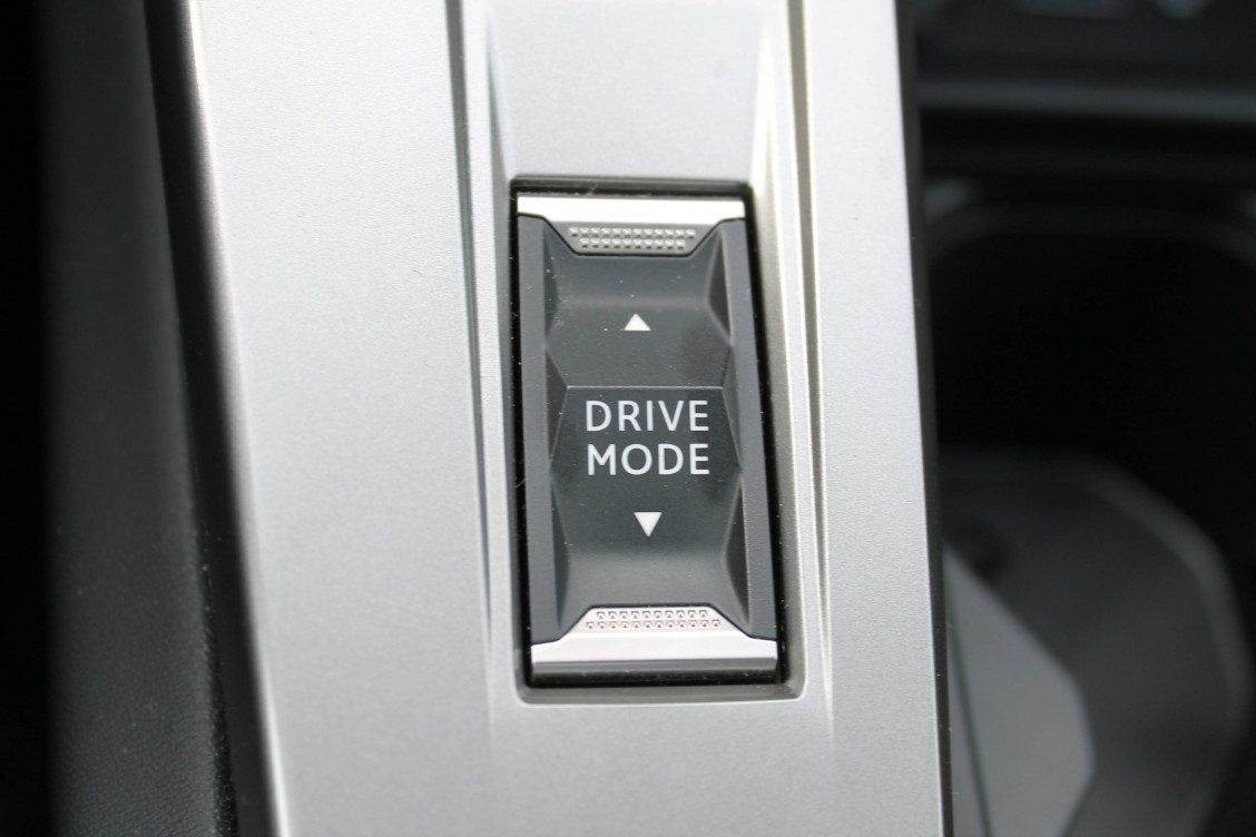 Acheter Peugeot 308 308 SW Hybrid 136 e-DCS6 GT 5p occasion dans les concessions du Groupe Faurie