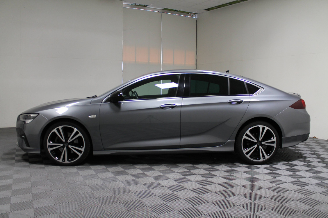 Acheter Opel Insignia Insignia Grand Sport 2.0 Diesel 174 ch BVA8 GS Line Pack 5p occasion dans les concessions du Groupe Faurie