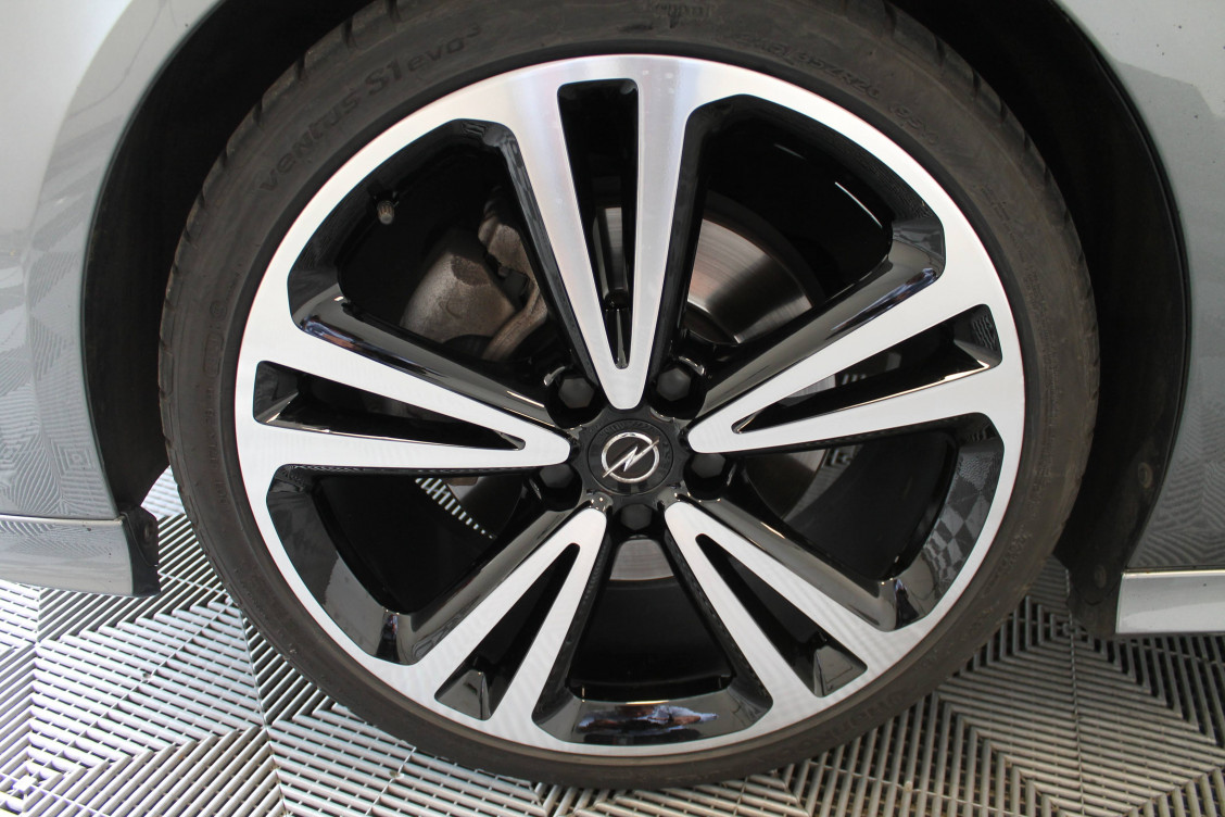 Acheter Opel Insignia Insignia Grand Sport 2.0 Diesel 174 ch BVA8 GS Line Pack 5p occasion dans les concessions du Groupe Faurie