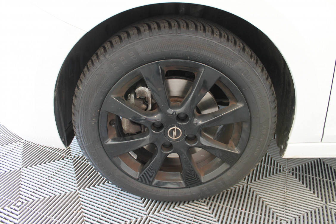 Acheter Opel Corsa Corsa 1.5 Diesel 100 ch BVM6 Edition 5p occasion dans les concessions du Groupe Faurie