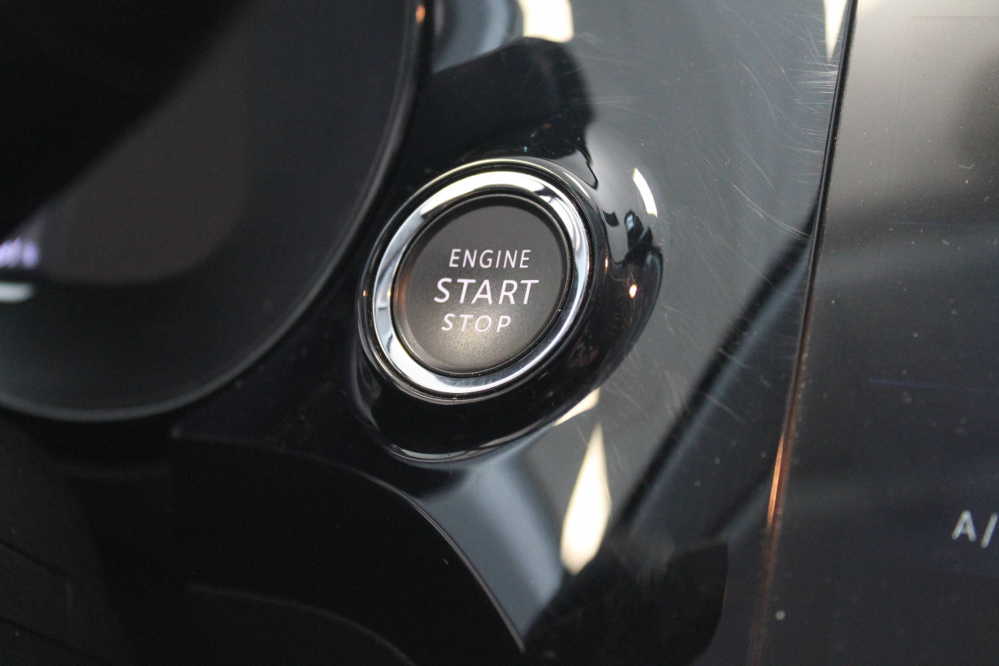 Acheter Opel Corsa E Corsa Electrique 136 ch & Batterie 50 kWh  5p occasion dans les concessions du Groupe Faurie