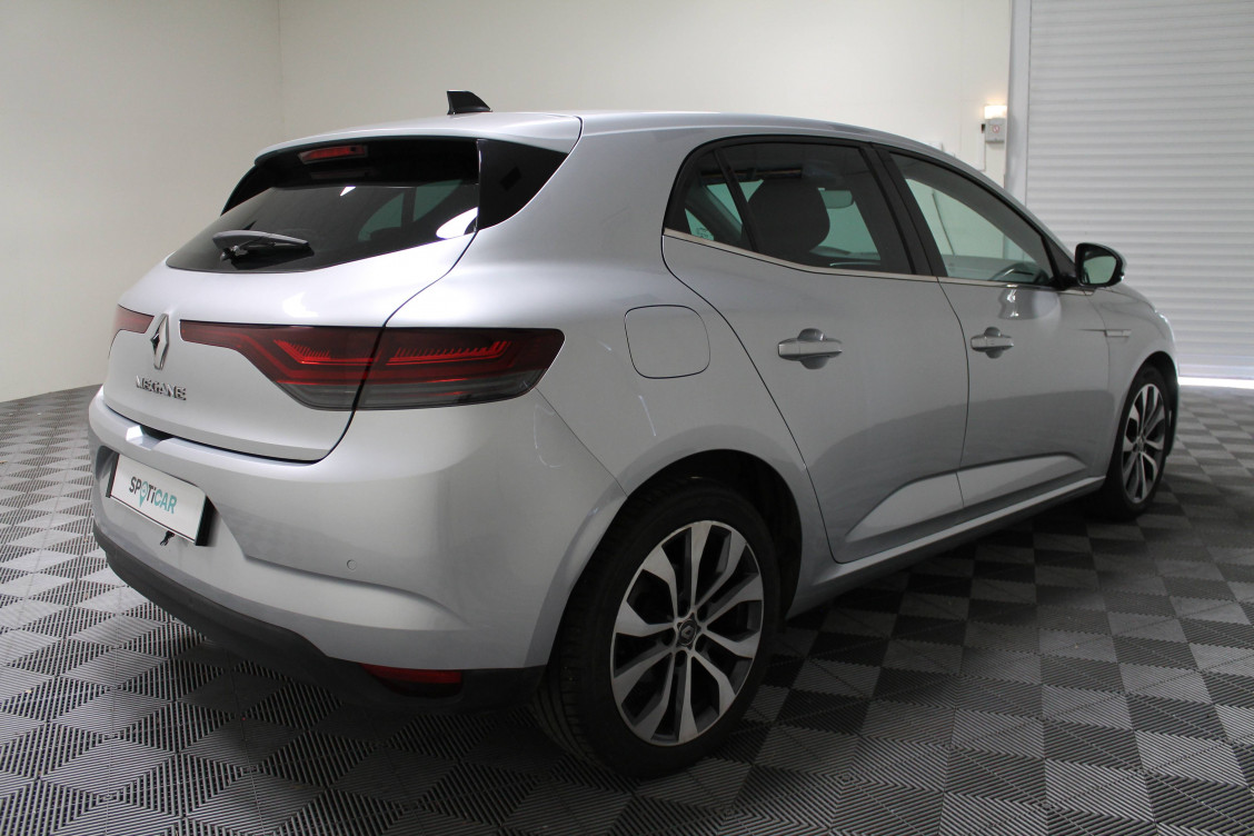 Acheter Renault Megane 4 Megane IV Berline TCe 140 EDC Techno 5p occasion dans les concessions du Groupe Faurie