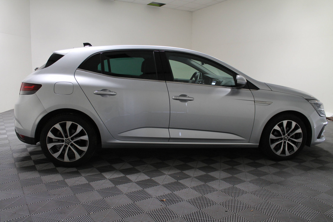 Acheter Renault Megane 4 Megane IV Berline TCe 140 EDC Techno 5p occasion dans les concessions du Groupe Faurie