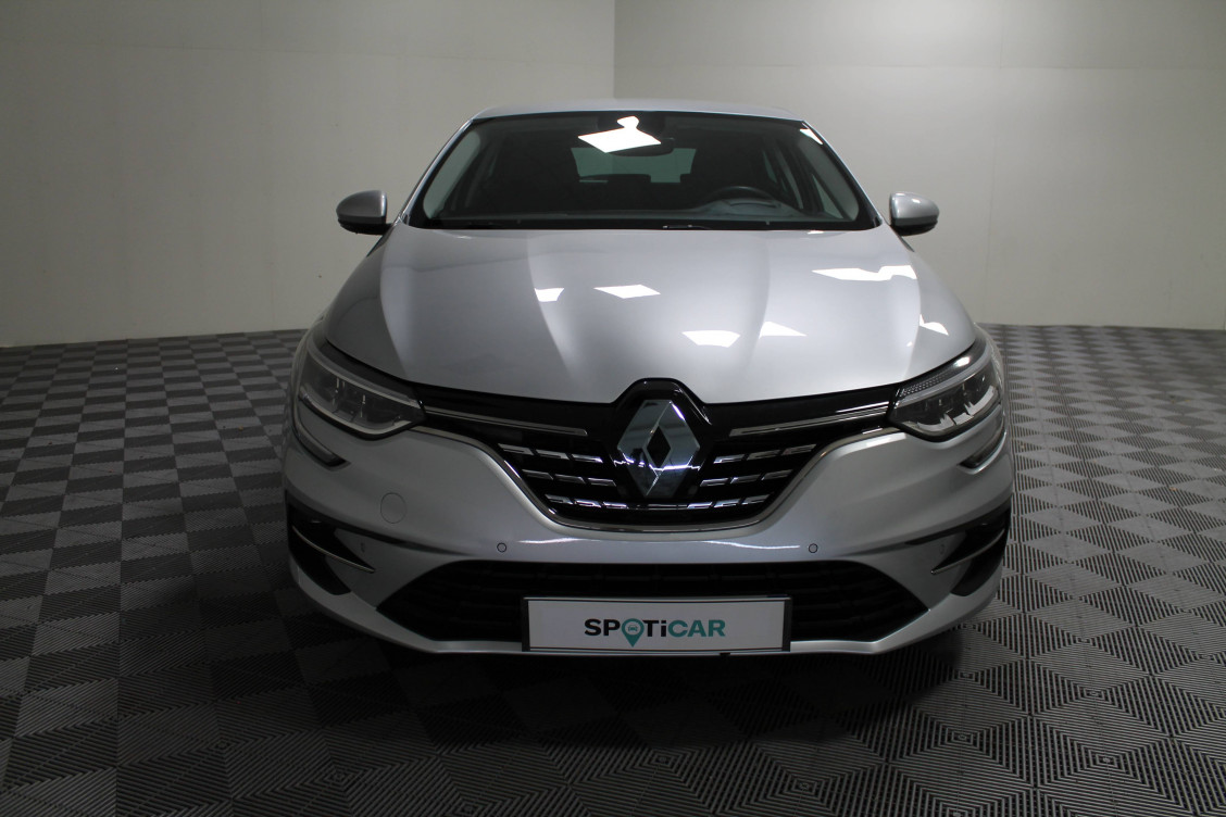 Acheter Renault Megane 4 Megane IV Berline TCe 140 EDC Techno 5p occasion dans les concessions du Groupe Faurie