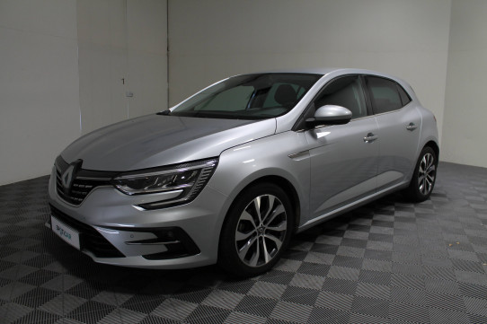 Acheter Renault Megane 4 Megane IV Berline TCe 140 EDC Techno 5p occasion dans les concessions du Groupe Faurie