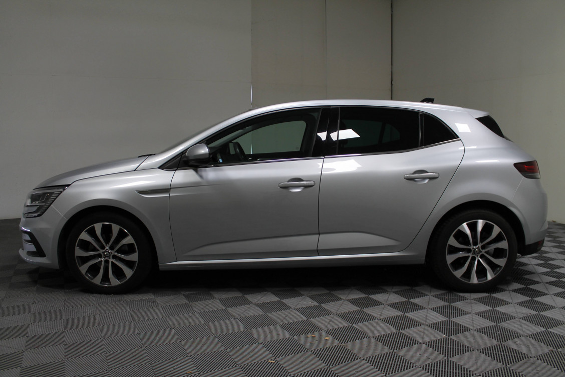 Acheter Renault Megane 4 Megane IV Berline TCe 140 EDC Techno 5p occasion dans les concessions du Groupe Faurie