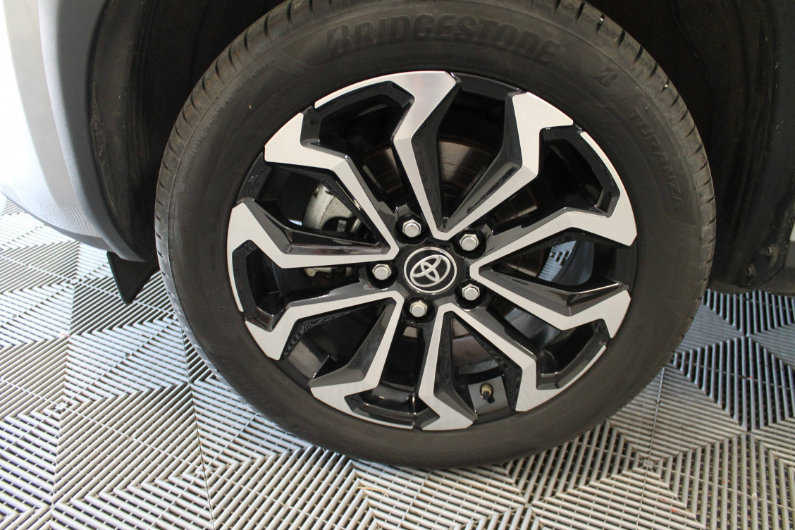 Acheter Toyota Yaris Cross Yaris Cross Hybride 116h 2WD Design 5p occasion dans les concessions du Groupe Faurie