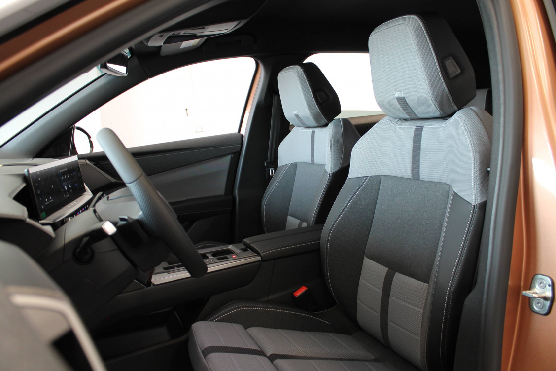 Acheter Opel Grandland Grandland 1.2 Turbo Hybrid 145 ch e-DCT6 GS 5p occasion dans les concessions du Groupe Faurie