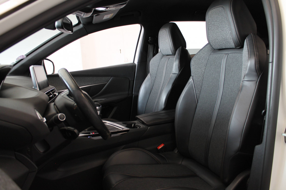 Acheter Peugeot 3008 3008 1.2 Puretech 130ch S&S BVM6 GT Line 5p occasion dans les concessions du Groupe Faurie