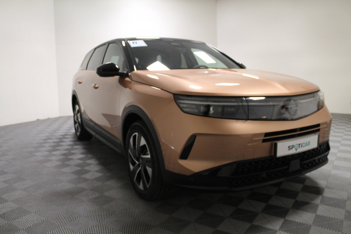 Acheter Opel Grandland Grandland 1.2 Turbo Hybrid 145 ch e-DCT6 GS 5p occasion dans les concessions du Groupe Faurie