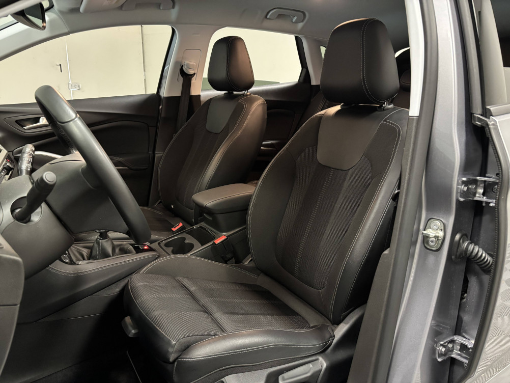 Acheter Opel Grandland Grandland 1.2 Turbo 130 ch Elegance Business 5p occasion dans les concessions du Groupe Faurie
