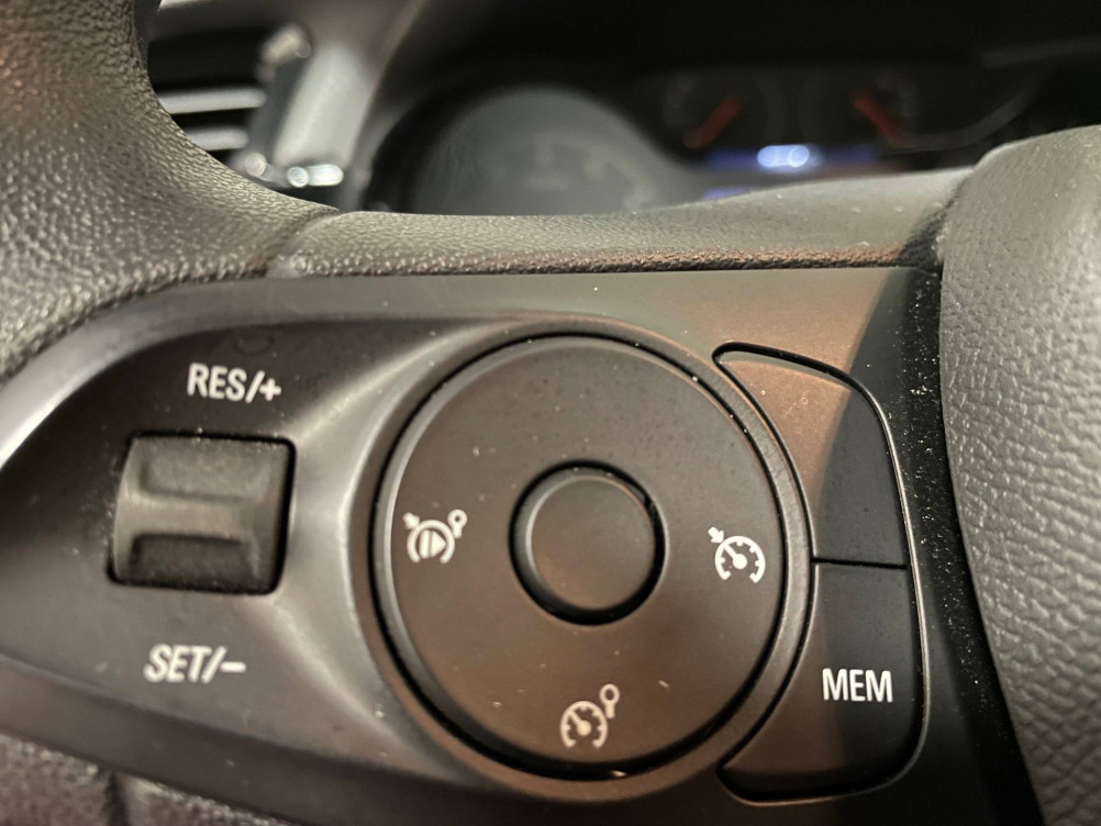 Acheter Opel Corsa Corsa 1.2 75 ch BVM5  5p occasion dans les concessions du Groupe Faurie