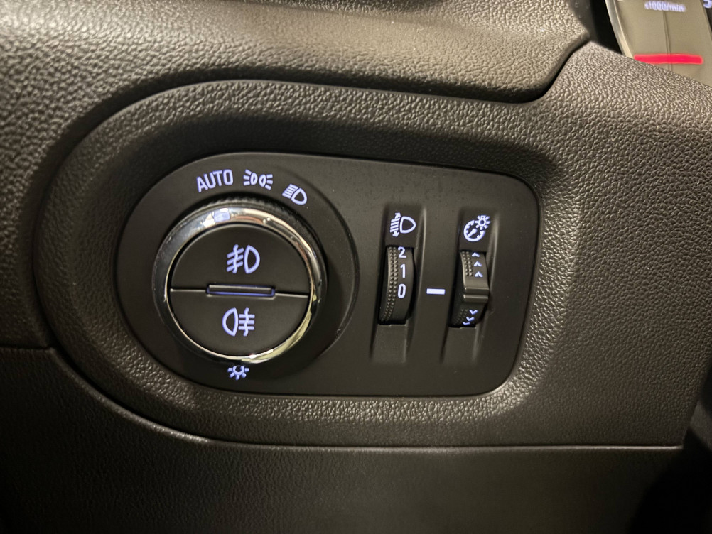 Acheter Opel Grandland X Grandland X 1.2 Turbo 130 ch ECOTEC Elite 5p occasion dans les concessions du Groupe Faurie
