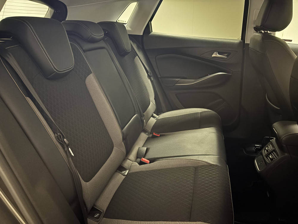 Acheter Opel Grandland X Grandland X 1.2 Turbo 130 ch ECOTEC Elite 5p occasion dans les concessions du Groupe Faurie