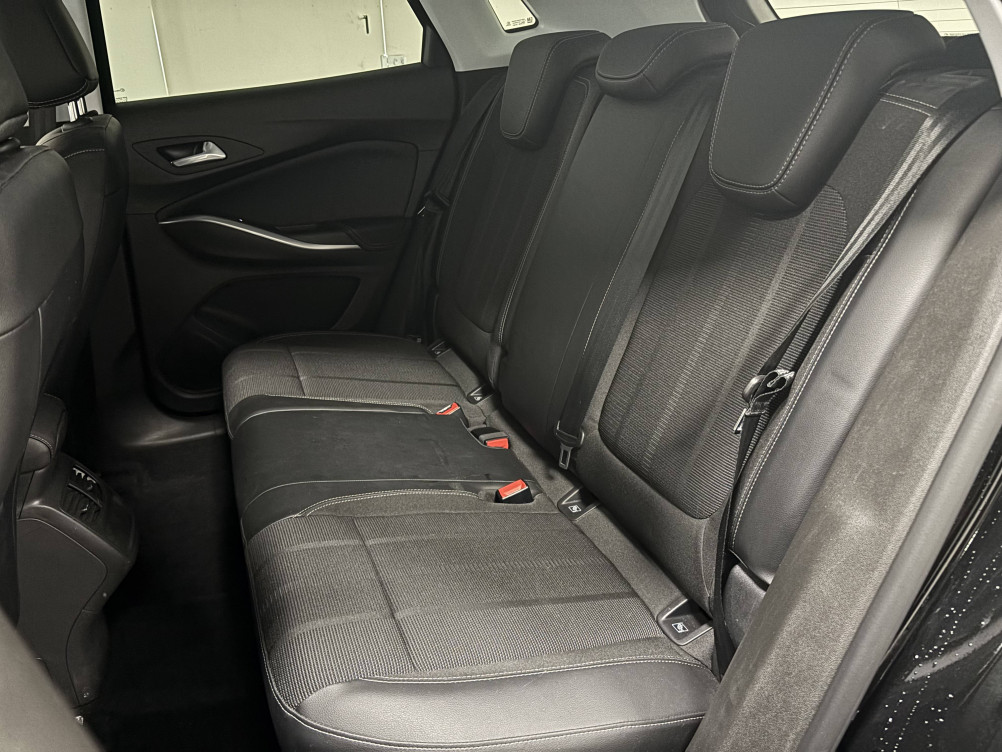 Acheter Opel Grandland Grandland 1.2 Turbo 130 ch Elegance Business 5p occasion dans les concessions du Groupe Faurie
