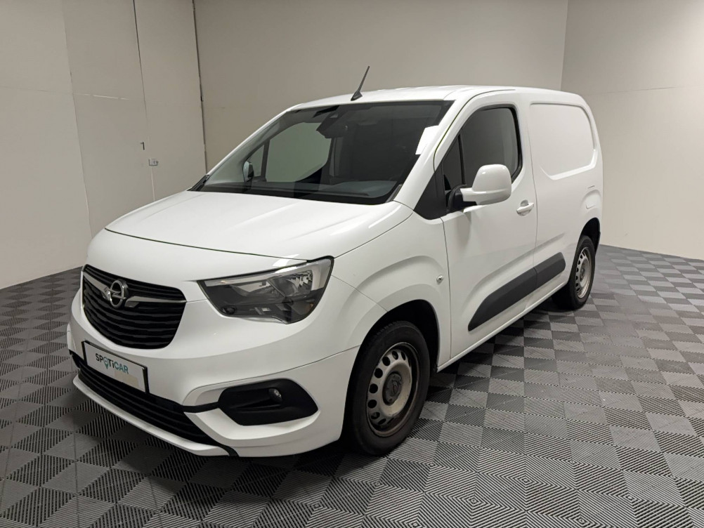 Acheter Opel Combo COMBO CARGO 1.5 130 CH S/S L1H1 AUGMENTE BVA8 PACK CLIM 4p occasion dans les concessions du Groupe Faurie
