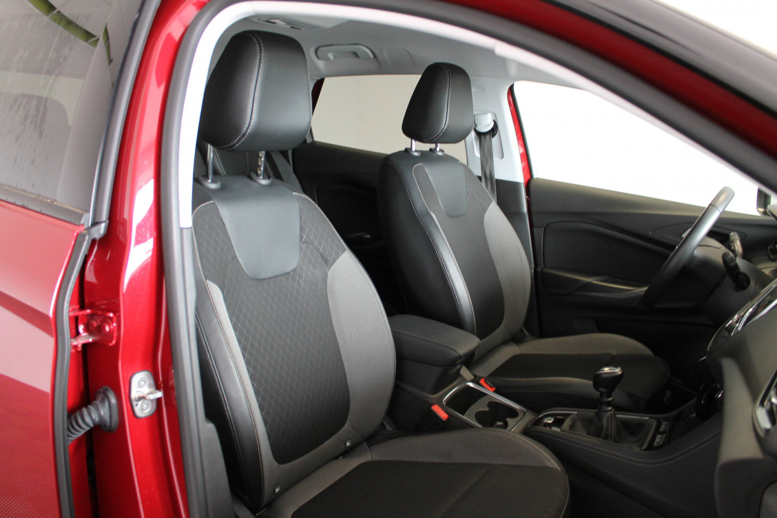 Acheter Opel Grandland X Grandland X 1.5 Diesel 130 ch Elite 5p occasion dans les concessions du Groupe Faurie