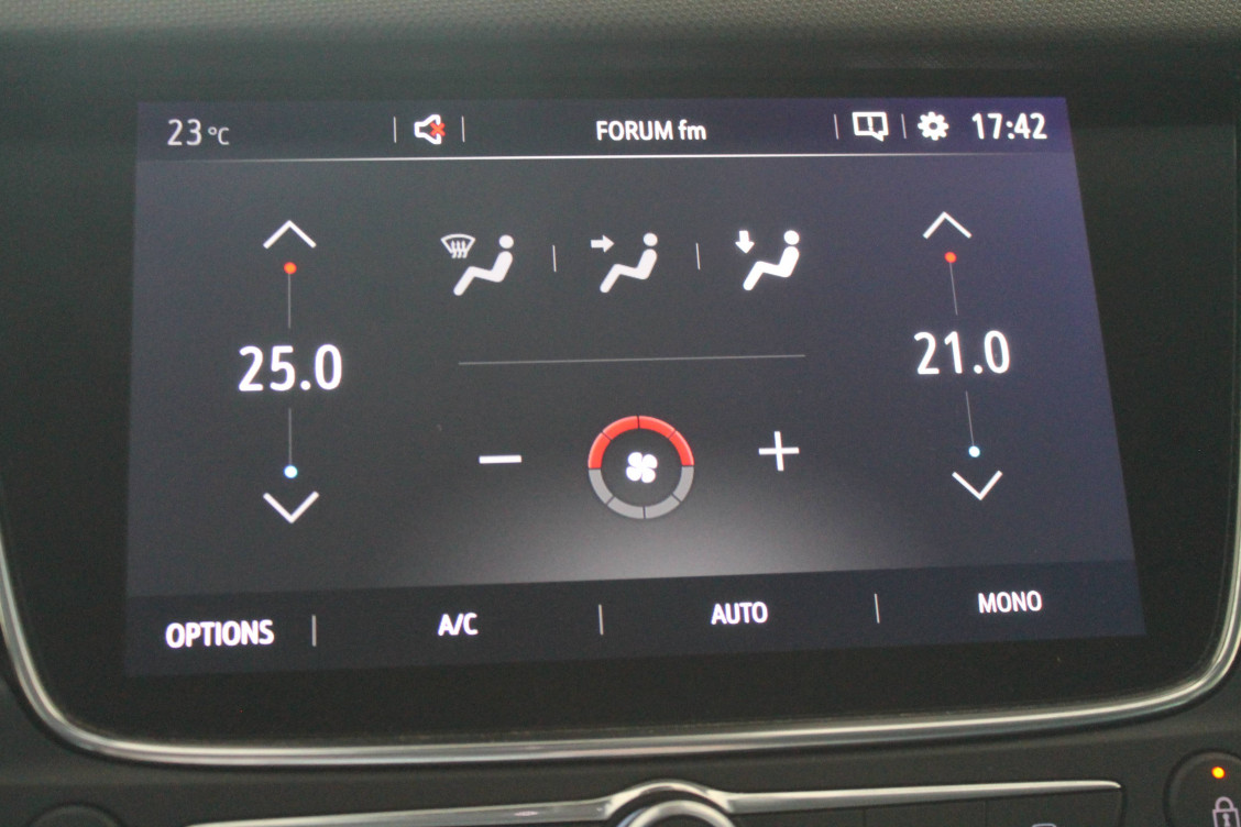 Acheter Opel Crossland X Crossland X 1.2 Turbo 110 ch Innovation 5p occasion dans les concessions du Groupe Faurie