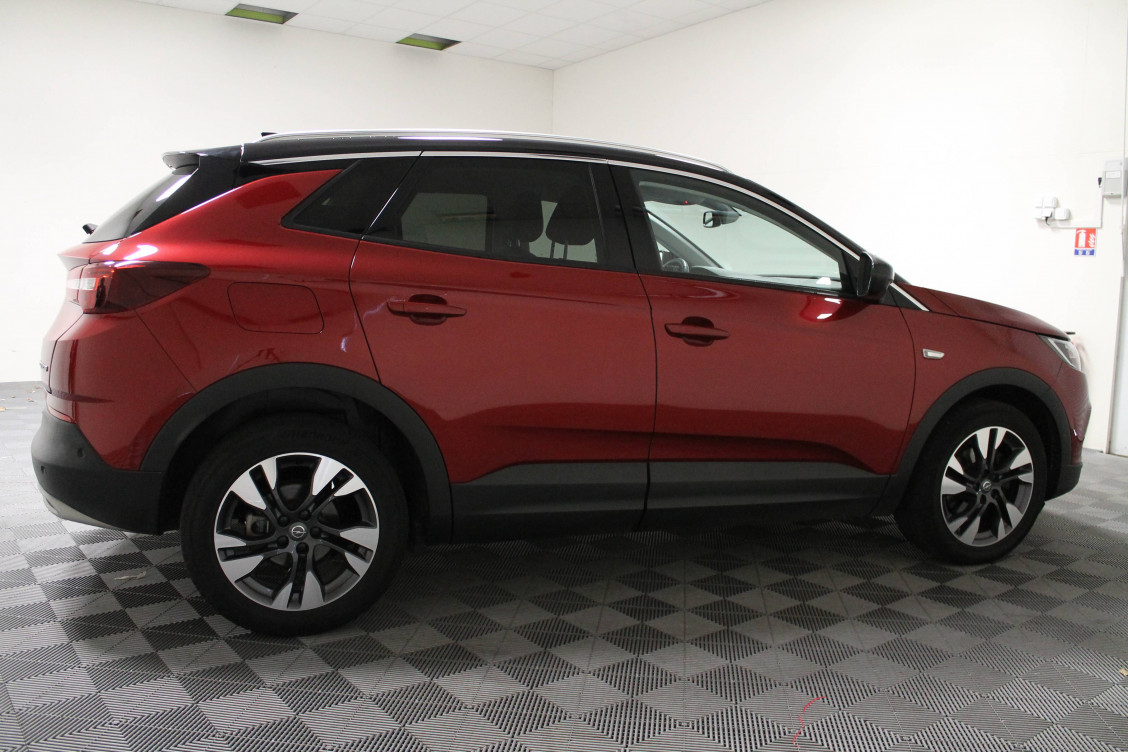 Acheter Opel Grandland X Grandland X 1.5 Diesel 130 ch Elite 5p occasion dans les concessions du Groupe Faurie