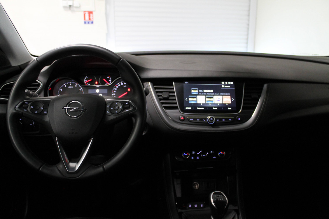 Acheter Opel Grandland X Grandland X 1.5 Diesel 130 ch Elite 5p occasion dans les concessions du Groupe Faurie