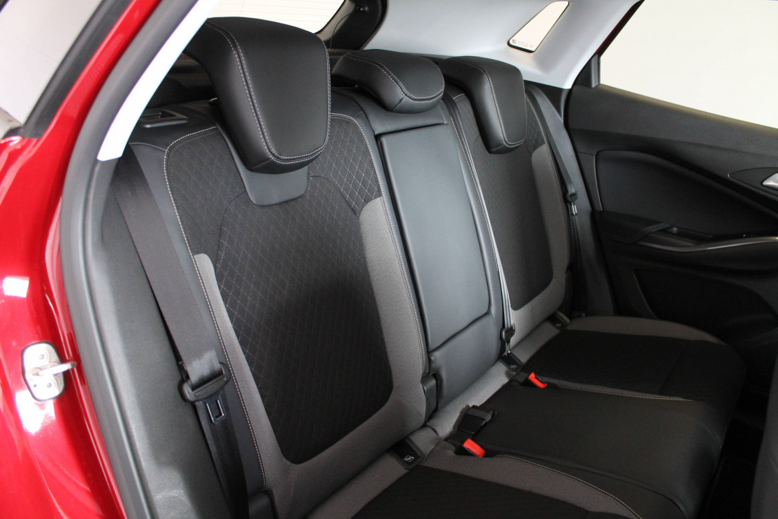 Acheter Opel Grandland X Grandland X 1.5 Diesel 130 ch Elite 5p occasion dans les concessions du Groupe Faurie