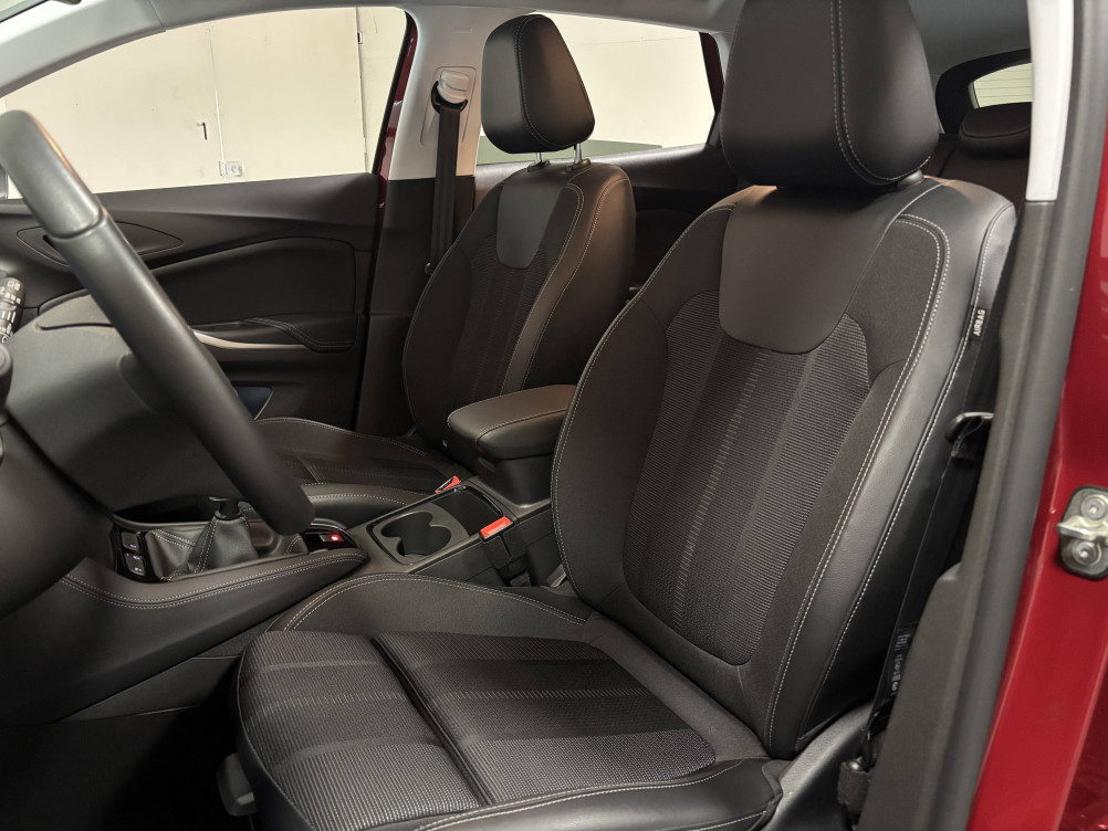 Acheter Opel Grandland Grandland 1.2 Turbo 130 ch Elegance Business 5p occasion dans les concessions du Groupe Faurie
