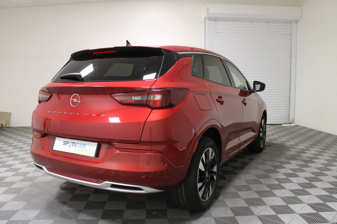 Acheter Opel Grandland Grandland 1.2 Turbo 130 ch Elegance Business 5p occasion dans les concessions du Groupe Faurie