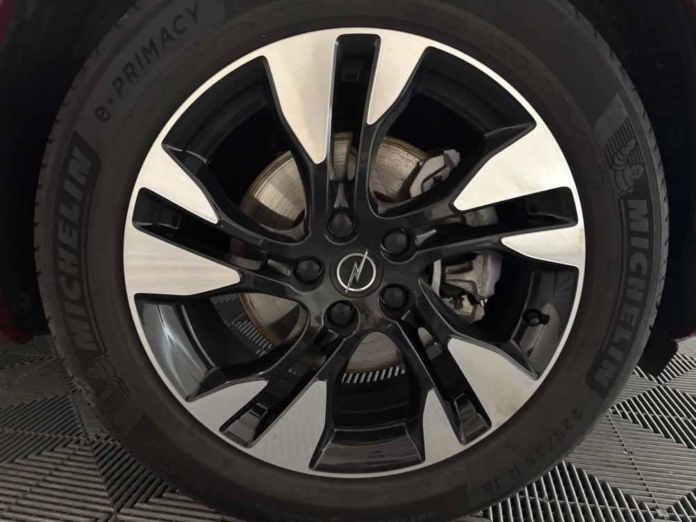 Acheter Opel Grandland Grandland 1.2 Turbo 130 ch Elegance Business 5p occasion dans les concessions du Groupe Faurie