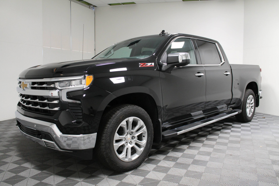 Acheter Chevrolet Tahoe SILVERADO LTZ TVA RECUPERABLE  5p occasion dans les concessions du Groupe Faurie
