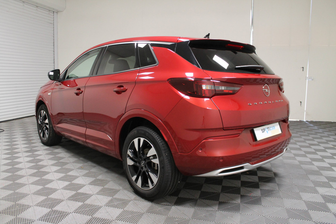 Acheter Opel Grandland Grandland 1.2 Turbo 130 ch Elegance Business 5p occasion dans les concessions du Groupe Faurie