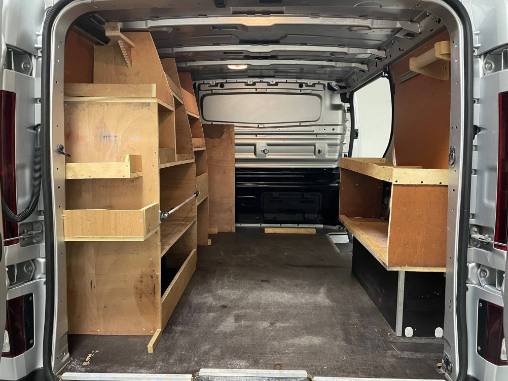 Acheter Renault Trafic 3 TRAFIC FGN L1H1 1000 KG DCI 120 GRAND CONFORT 4p occasion dans les concessions du Groupe Faurie
