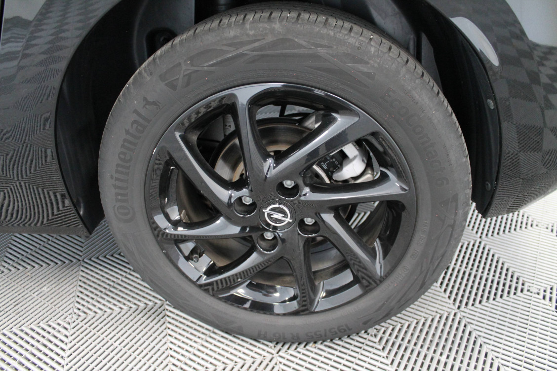 Acheter Opel Corsa Corsa 1.2 Turbo 130 ch BVA8 GS Line 5p occasion dans les concessions du Groupe Faurie