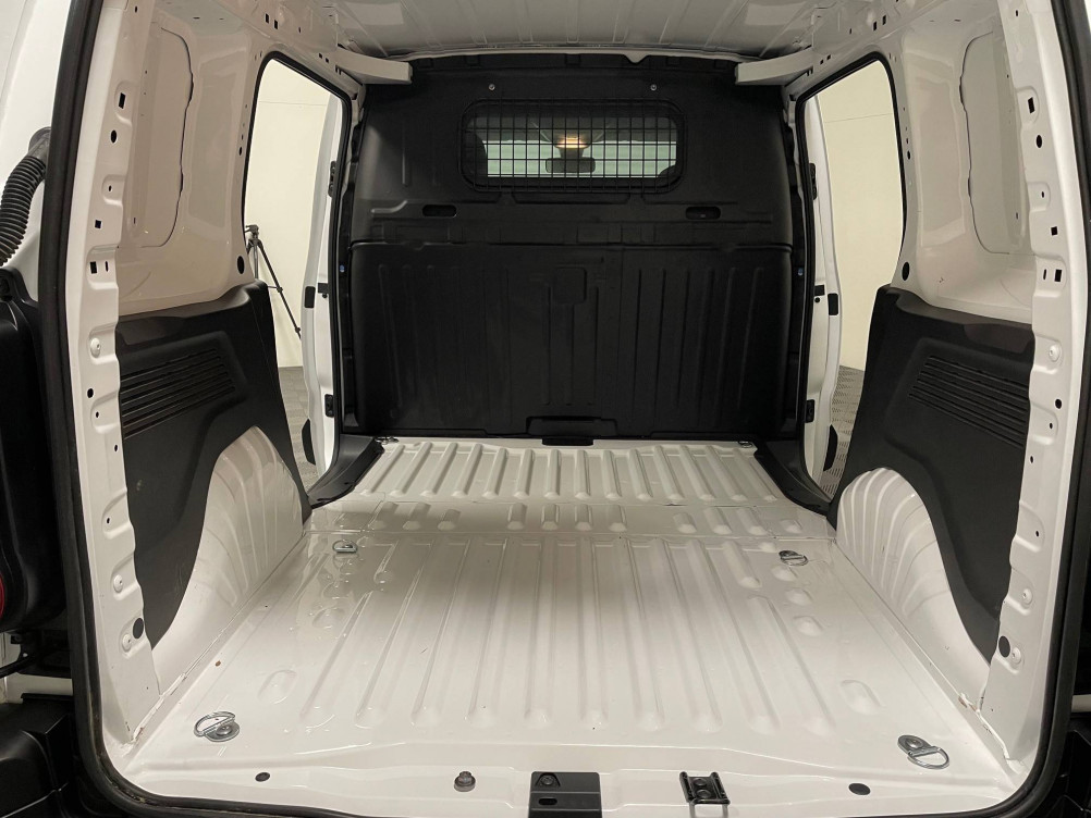 Acheter Opel Combo COMBO CARGO 1.5 130 CH S/S L1H1 STANDARD PACK CLIM 4p occasion dans les concessions du Groupe Faurie