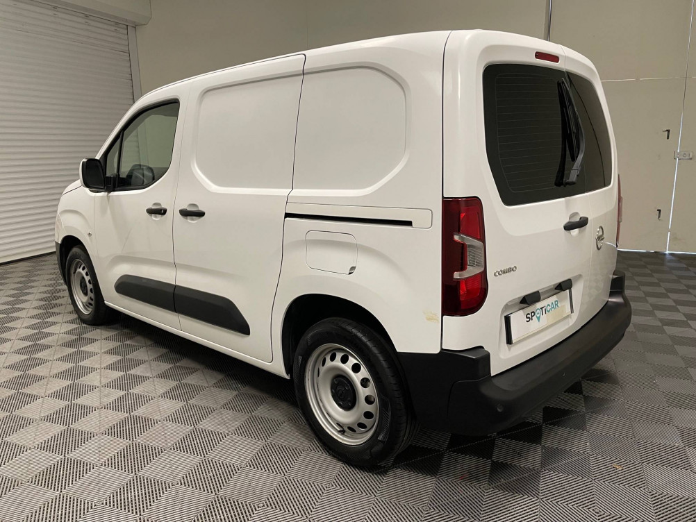 Acheter Opel Combo COMBO CARGO 1.5 130 CH S/S L1H1 STANDARD PACK CLIM 4p occasion dans les concessions du Groupe Faurie