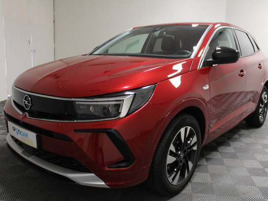 Acheter Opel Grandland Grandland 1.2 Turbo 130 ch Elegance Business 5p occasion dans les concessions du Groupe Faurie